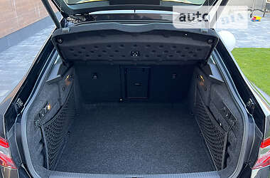 Лифтбек Skoda Superb 2018 в 