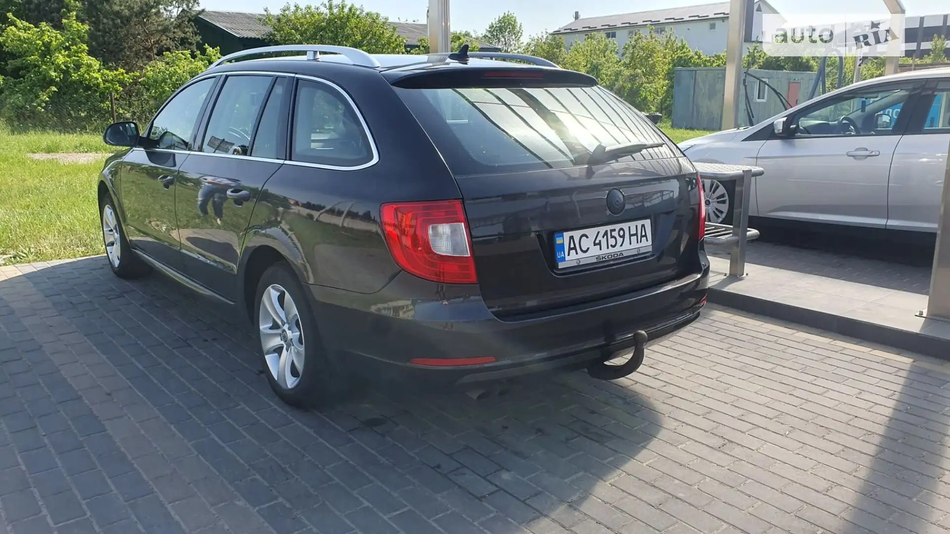 2010 Skoda Superb - мініатюра 7