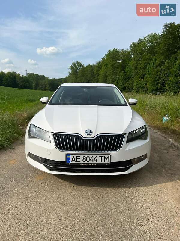 Skoda Superb 2019