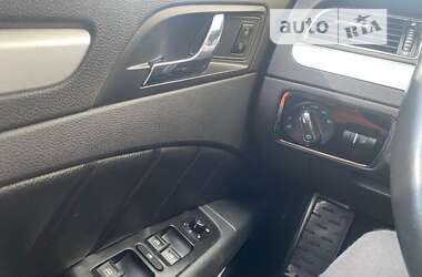 Лифтбек Skoda Superb 2014 в 