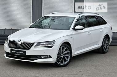 Универсал Skoda Superb 2019 в Киеве