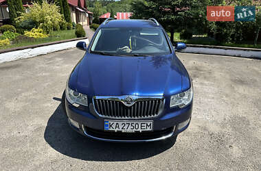 Универсал Skoda Superb 2013 в Киеве