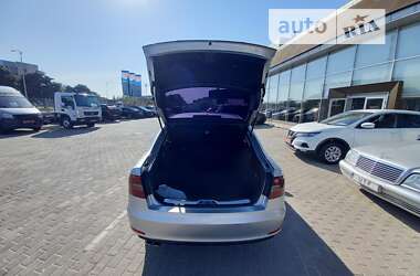 Лифтбек Skoda Superb 2013 в Полтаве