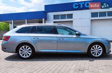 Универсал Skoda Superb 2017 в 