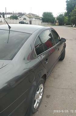 Лифтбек Skoda Superb 2004 в Бурыни