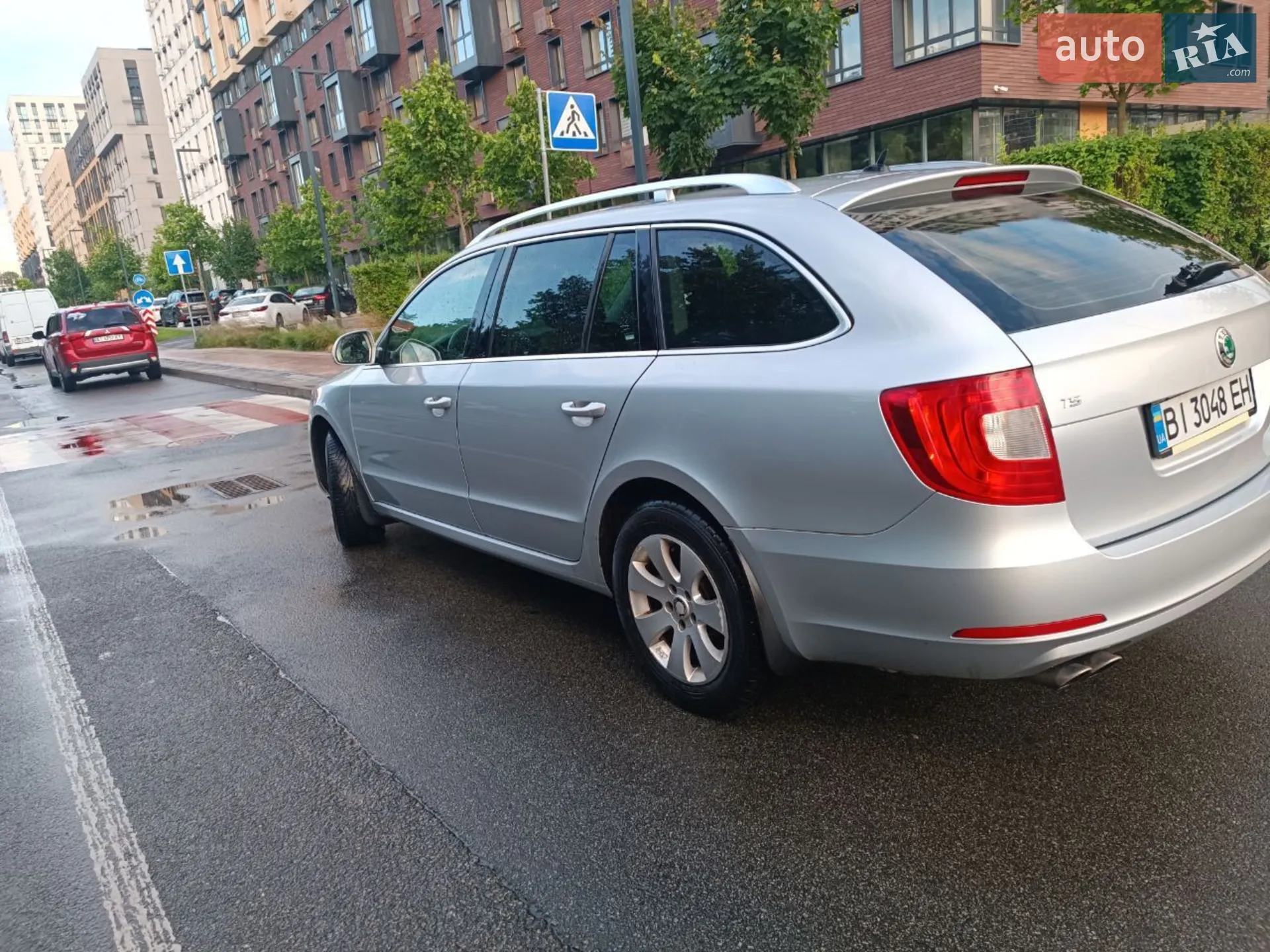 2010 Skoda Superb - мініатюра 6