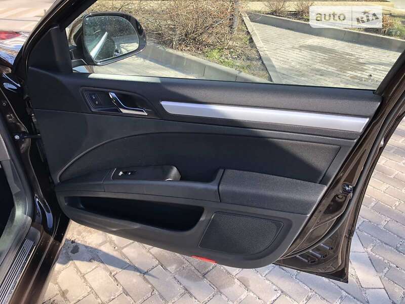 Универсал Skoda Superb 2015 в Киеве