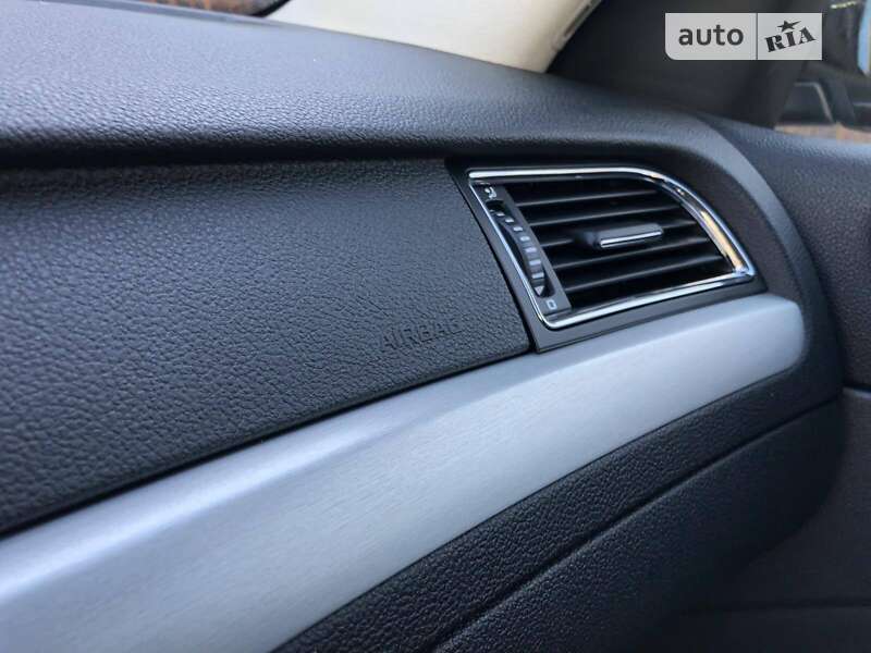 Универсал Skoda Superb 2015 в Киеве