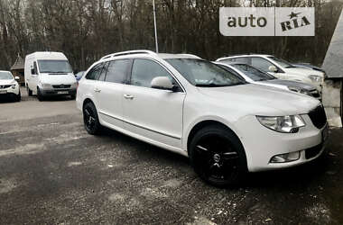 Универсал Skoda Superb 2010 в 
