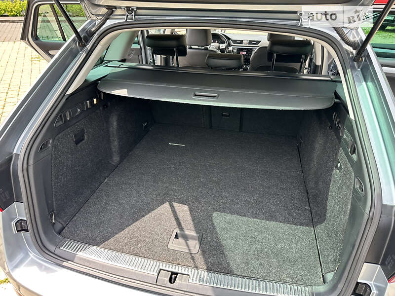 Універсал Skoda Superb 2016 в Любомлі