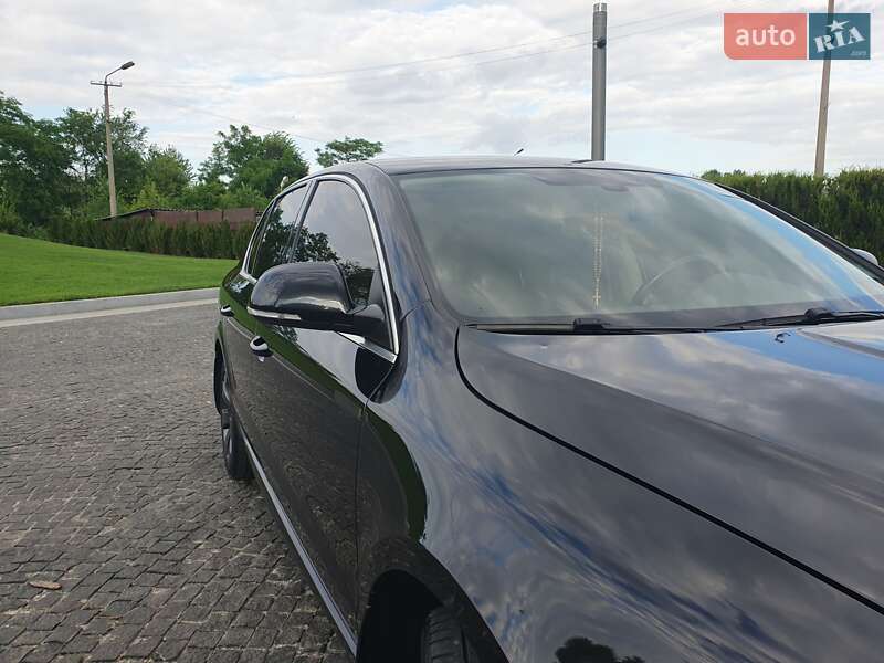 Лифтбек Skoda Superb 2012 в Днепре
