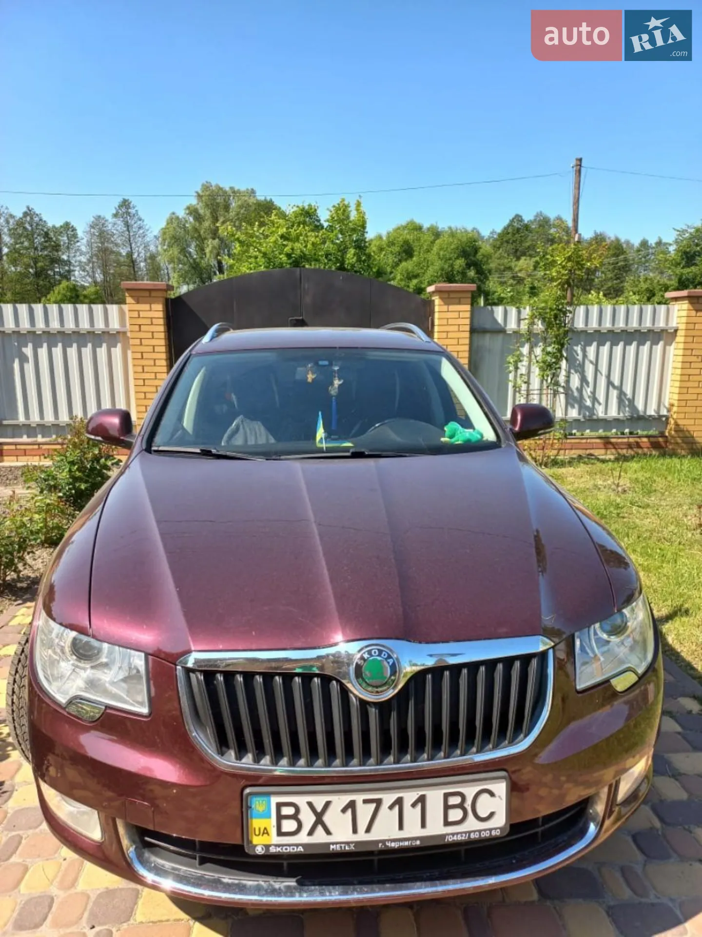 2010 Skoda Superb - мініатюра 2