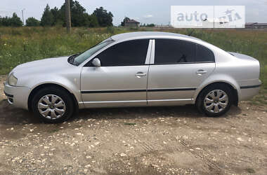 Лифтбек Skoda Superb 2006 в Хмельницком