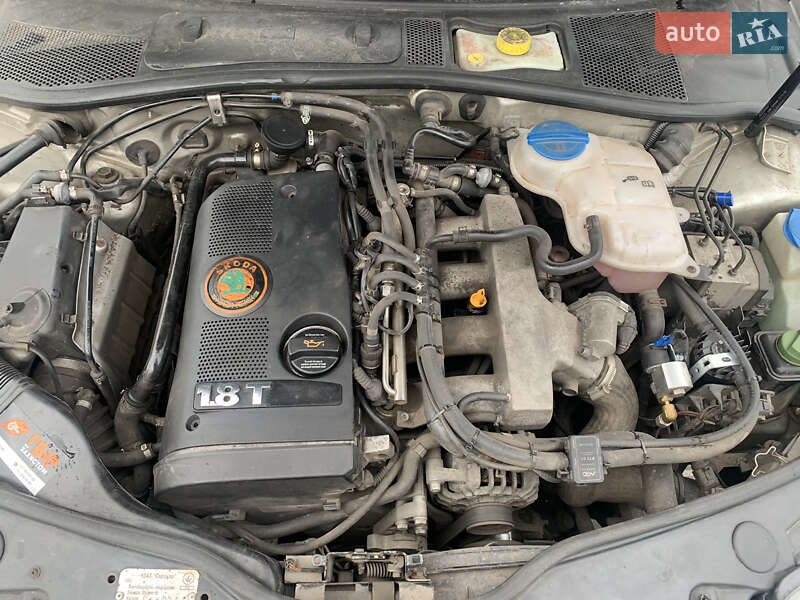 Лифтбек Skoda Superb 2004 в Киеве