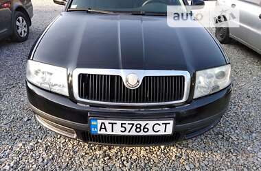 Лифтбек Skoda Superb 2003 в 