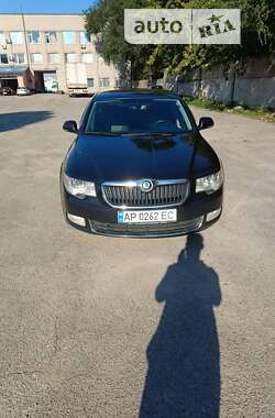 Лифтбек Skoda Superb 2012 в 