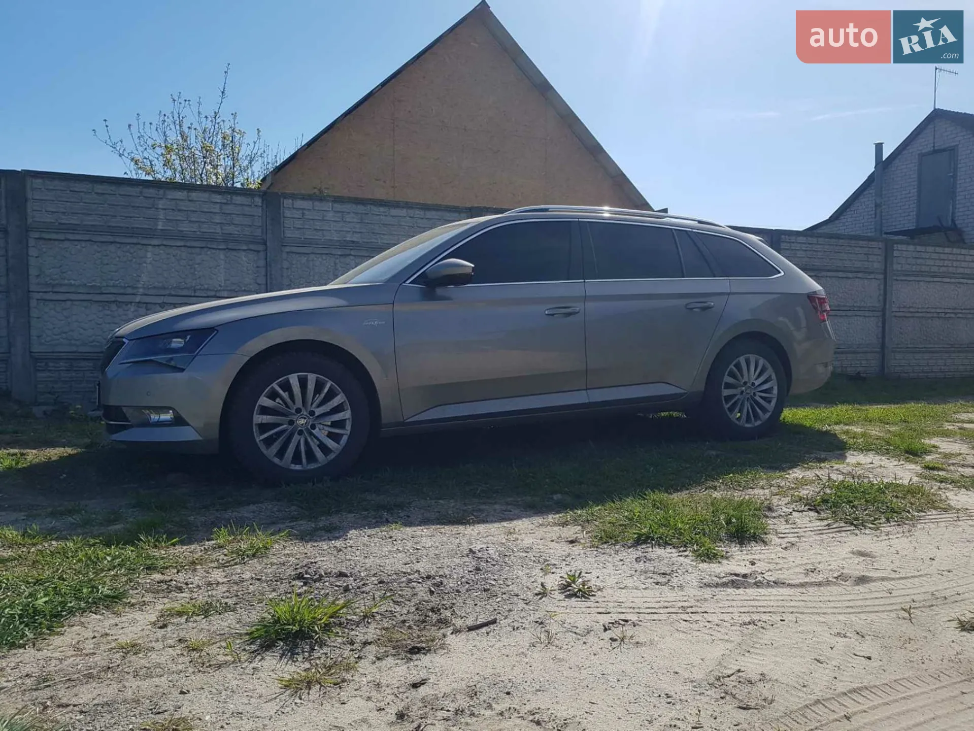 2016 Skoda Superb - мініатюра 3