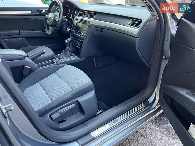 Лифтбек Skoda Superb 2012 в Черкассах фото 38 Лифтбек Skoda Superb 2012 в Черкассах