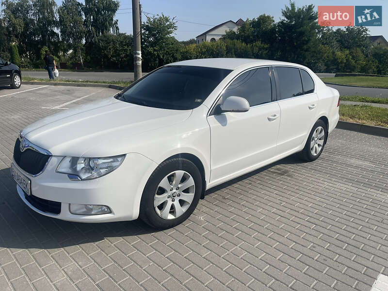 Лифтбек Skoda Superb 2012 в Шепетовке