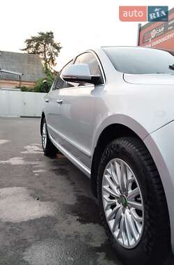 Ліфтбек Skoda Superb 2012 в 