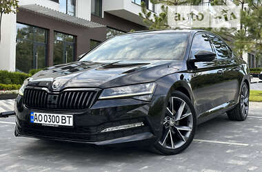 Ліфтбек Skoda Superb 2019 в 