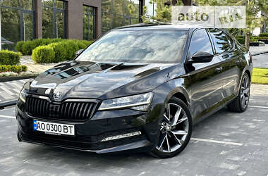 Ліфтбек Skoda Superb 2019 в 