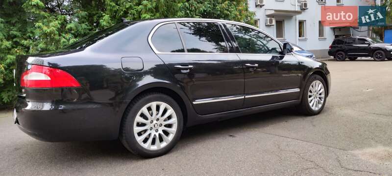 Лифтбек Skoda Superb 2012 в Киеве