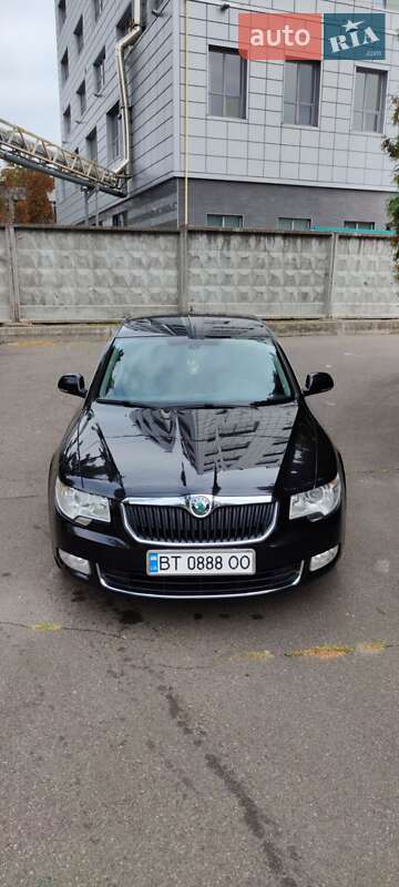 Лифтбек Skoda Superb 2012 в Киеве