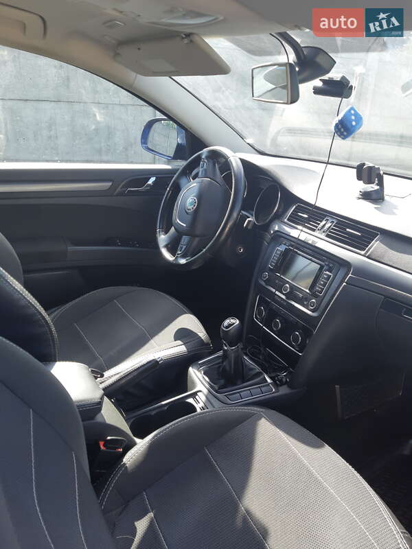Универсал Skoda Superb 2013 в Лохвице фото 4 Универсал Skoda Superb 2013 в Лохвице