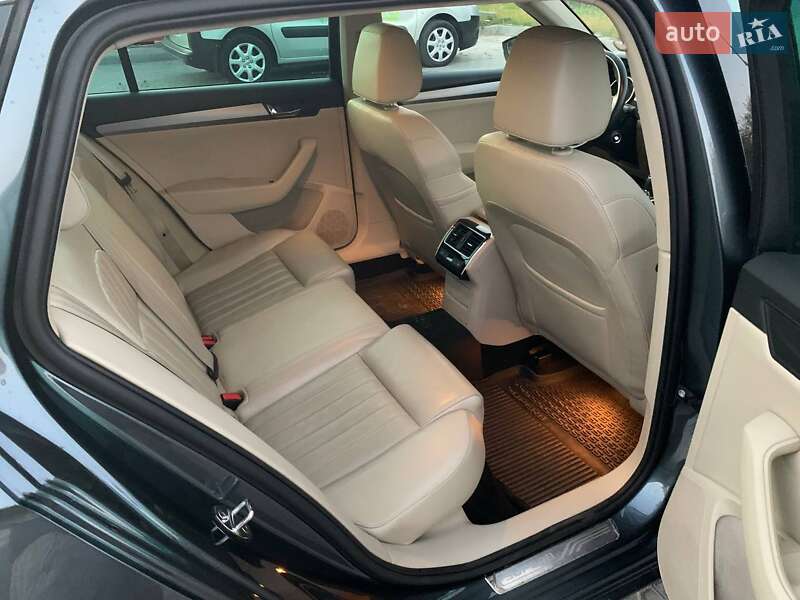 Универсал Skoda Superb 2017 в Хмельницком