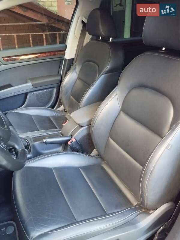 Лифтбек Skoda Superb 2012 в Киеве