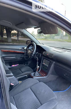 Лифтбек Skoda Superb 2003 в 