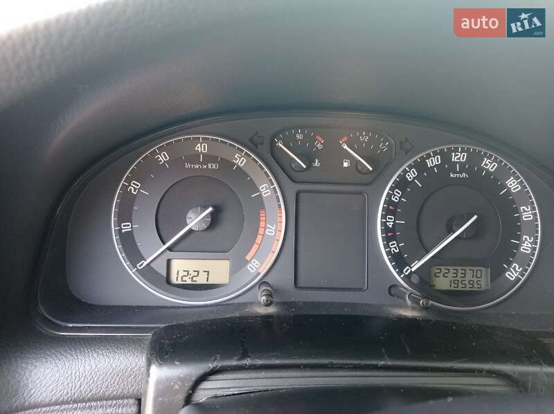 Ліфтбек Skoda Superb 2007 в Єланці