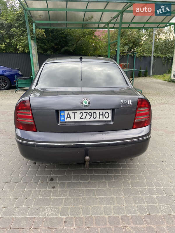 Ліфтбек Skoda Superb 2005 в Надвірній