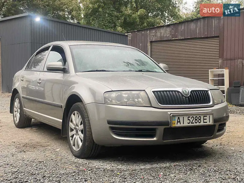 Skoda Superb 2006