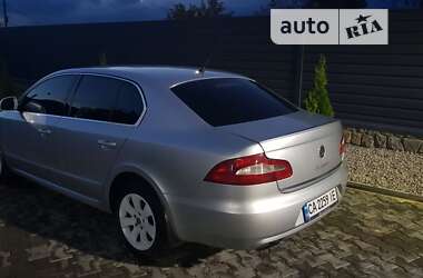 Лифтбек Skoda Superb 2008 в Черкассах