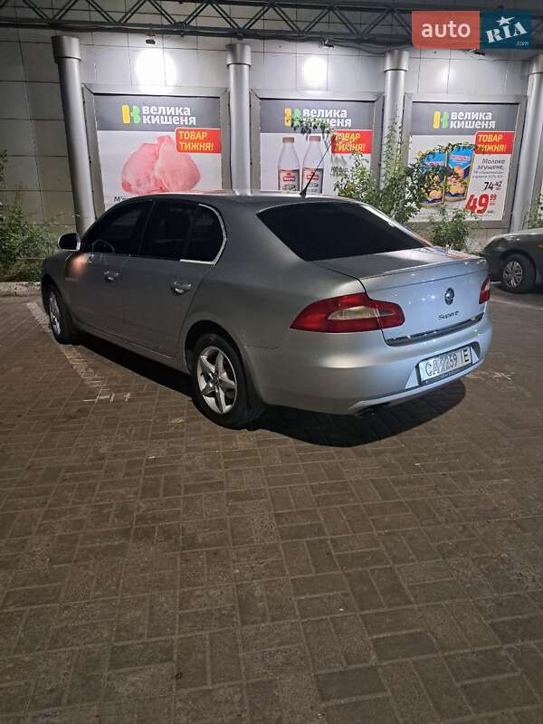 Лифтбек Skoda Superb 2008 в Черкассах