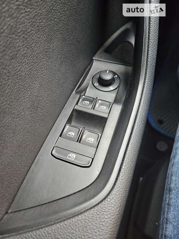 Универсал Skoda Superb 2017 в Киеве