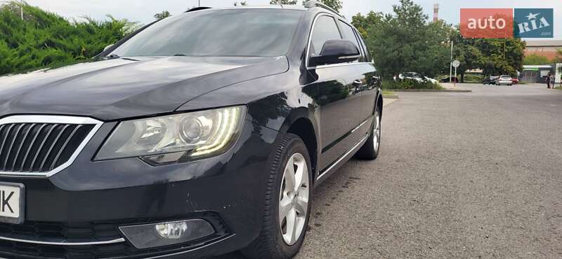 Универсал Skoda Superb 2014 в Ужгороде