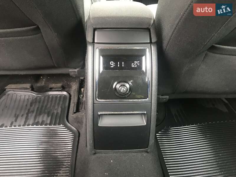 Универсал Skoda Superb 2012 в Киеве