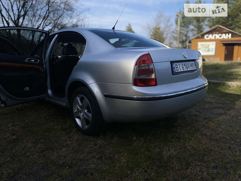 Лифтбек Skoda Superb 2008 в Полтаве