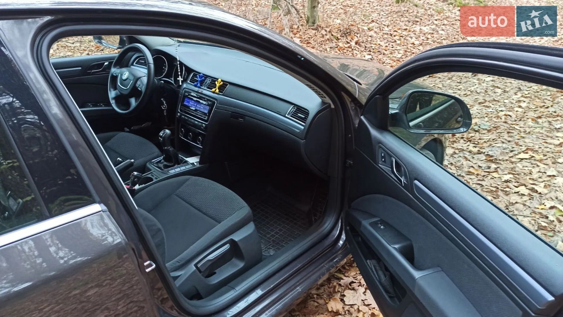 2010 Skoda Superb - мініатюра 9