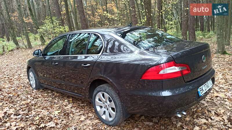 Skoda Superb 2010
