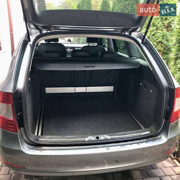 Универсал Skoda Superb 2011 в Днепре