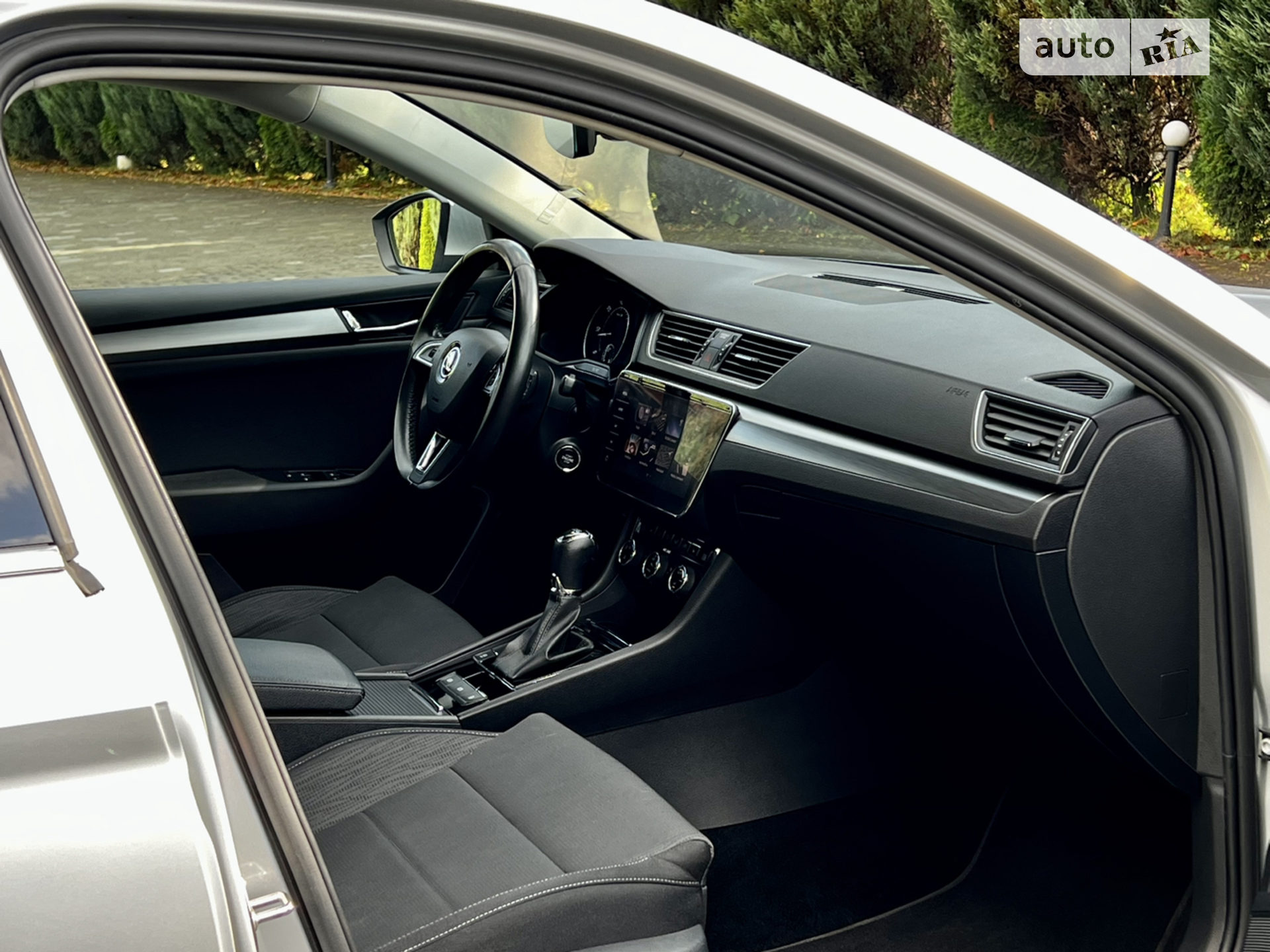 2017 Skoda Superb - мініатюра 22