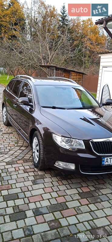 Skoda Superb 2012