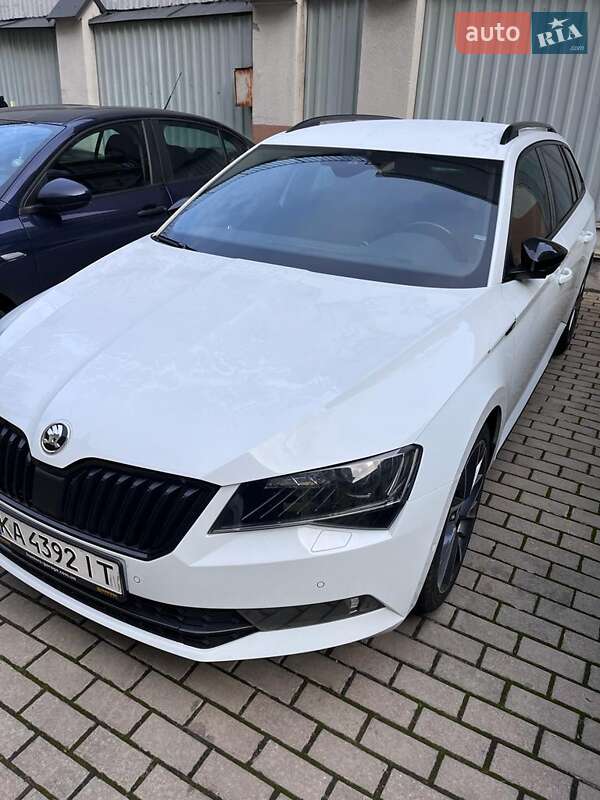 Универсал Skoda Superb 2017 в Киеве