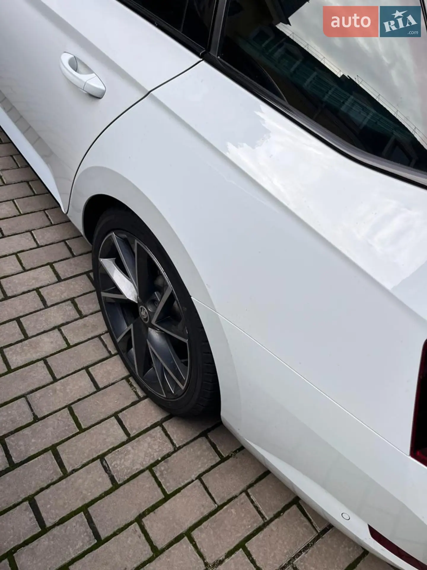 2017 Skoda Superb - мініатюра 3