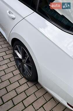 Универсал Skoda Superb 2017 в 