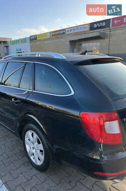 Универсал Skoda Superb 2011 в Житомире